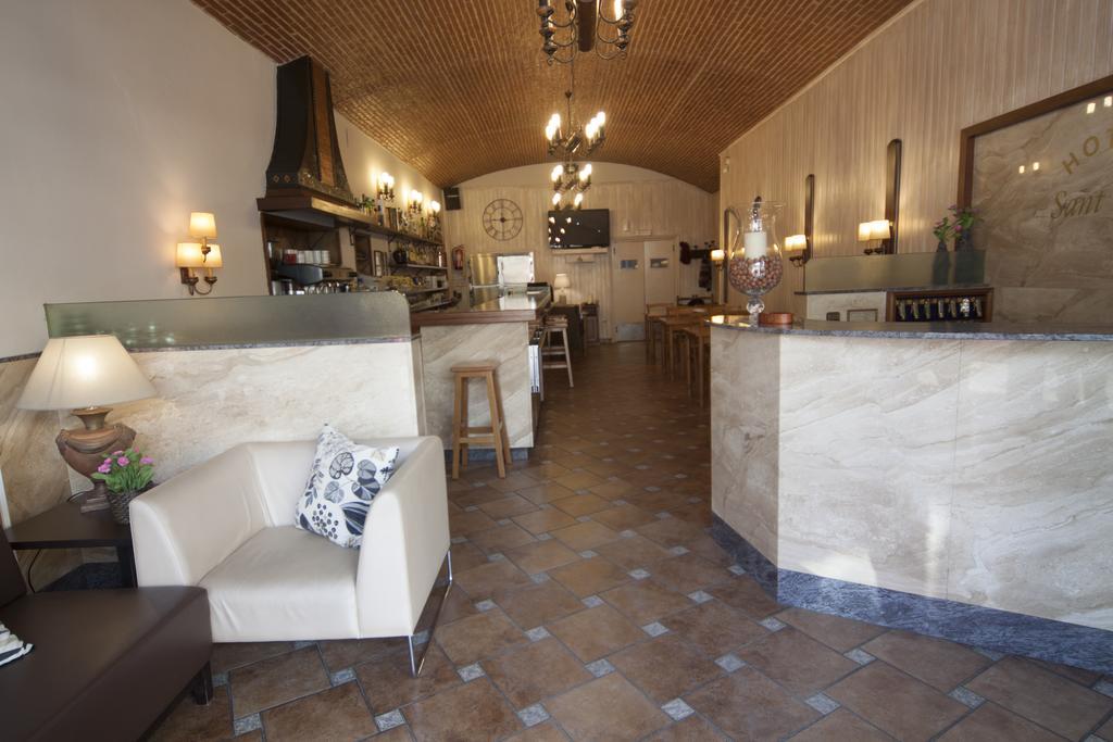 קמפרודון Hotel Sant Roc מראה חיצוני תמונה